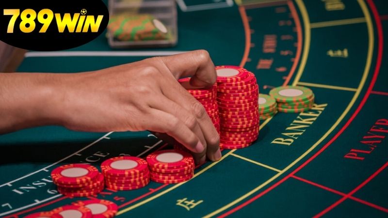 Chơi Baccarat Tại 789win - Bí Quyết Để Trở Thành Cao Thủ 7 Mẹo và chiến lược để tăng cơ hội thắng khi chơi baccarat tại 789win